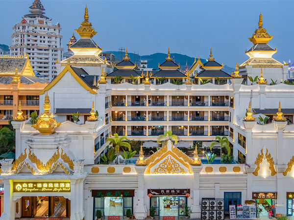 西双版纳白宫傣泰风情酒店