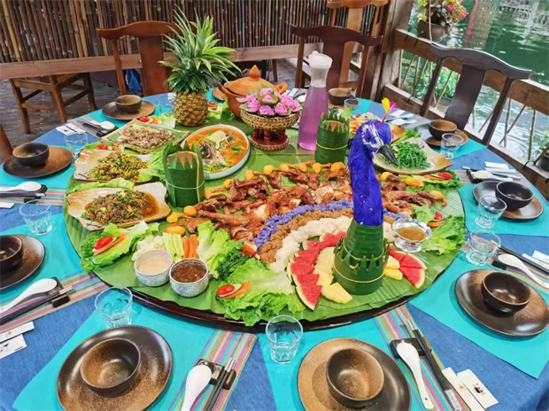 云南旅游,云南旅行社,云南团建公司,云南策划公司,云南会议会展,西双版纳旅游,西双版纳旅行社,西双版纳团建公司：寻味云南 | 在西双版纳一定不要错过的15道特色美食